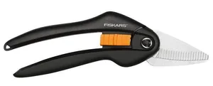 Univerzálne nožnice na plech a plast SingleStep, 21 cm, FISKARS